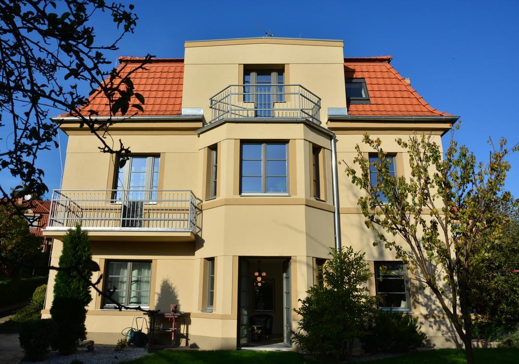 Vila Krocinka Прага Экстерьер фото